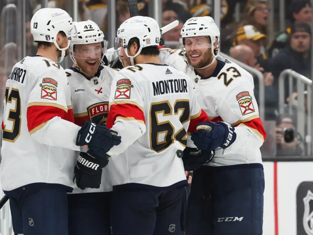 What could be reasons for some St. Louis Blues fans to support the Florida Panthers?